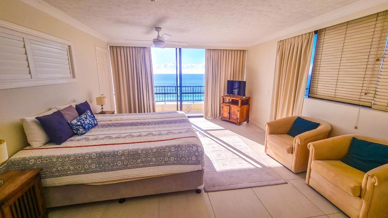 Pelican Sands Beach Resort Gold Coast Exterior foto